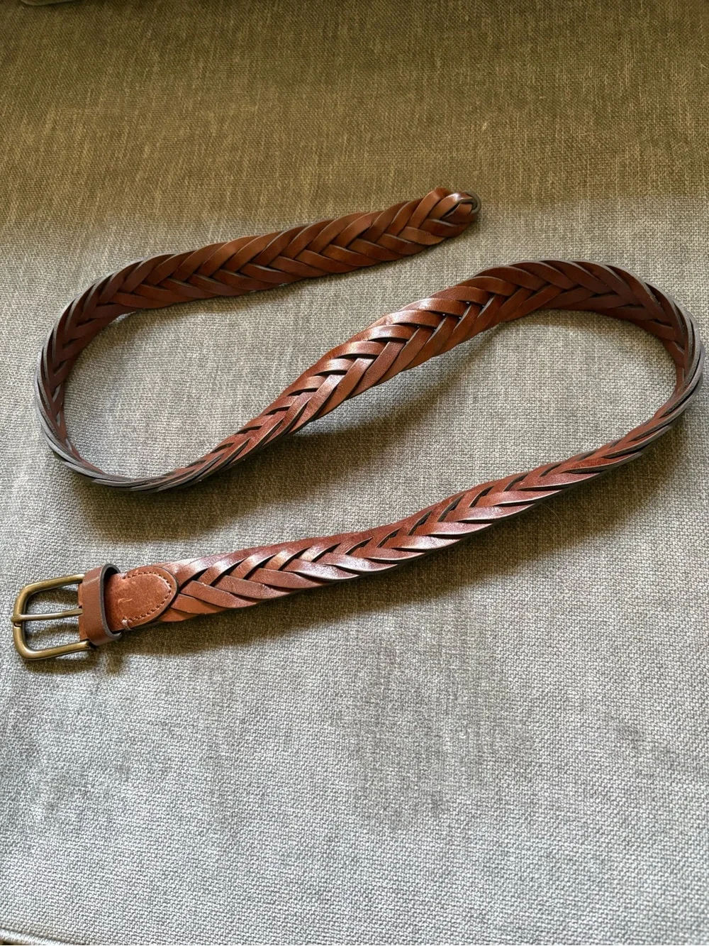 Uniqlo Brown Braided Leather Men's Belt - Classic Casual Style
